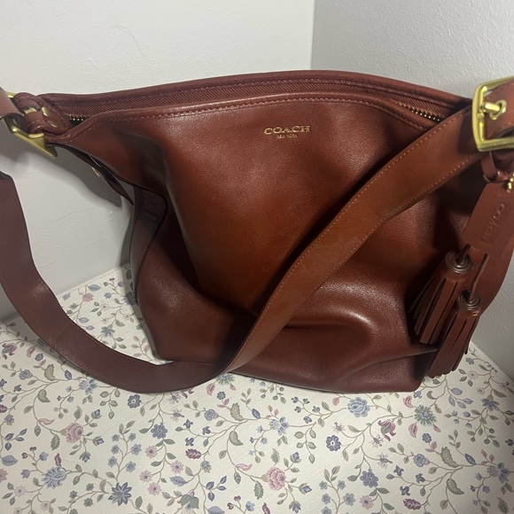 Vintage Coach Legacy Duffle - Picture 8 of 9